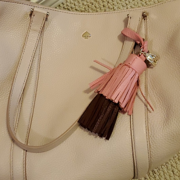 Kate Spade - Picture 3 of 5